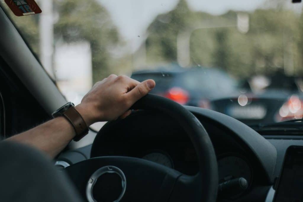 Parkplatz suchen und fahren in Wien - vorab zum Parkpickerl informieren lohnt sich - Parkgebühren